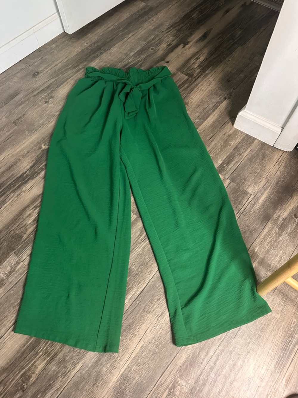 Emerald‎ Green Wide Leg Tie Waist Pants